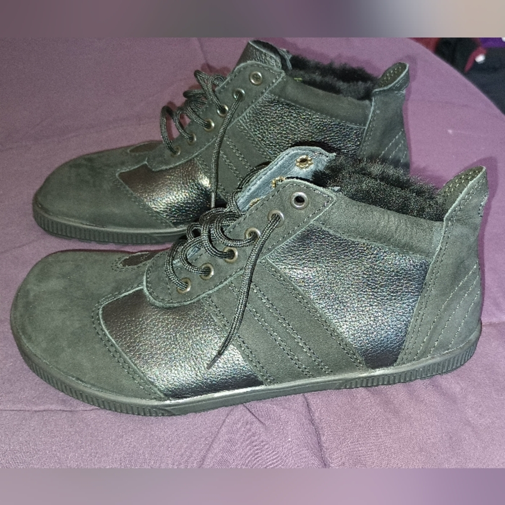 barefoot boots